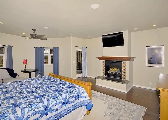 Sorelle Vineyard 5br By Casago * Cornville